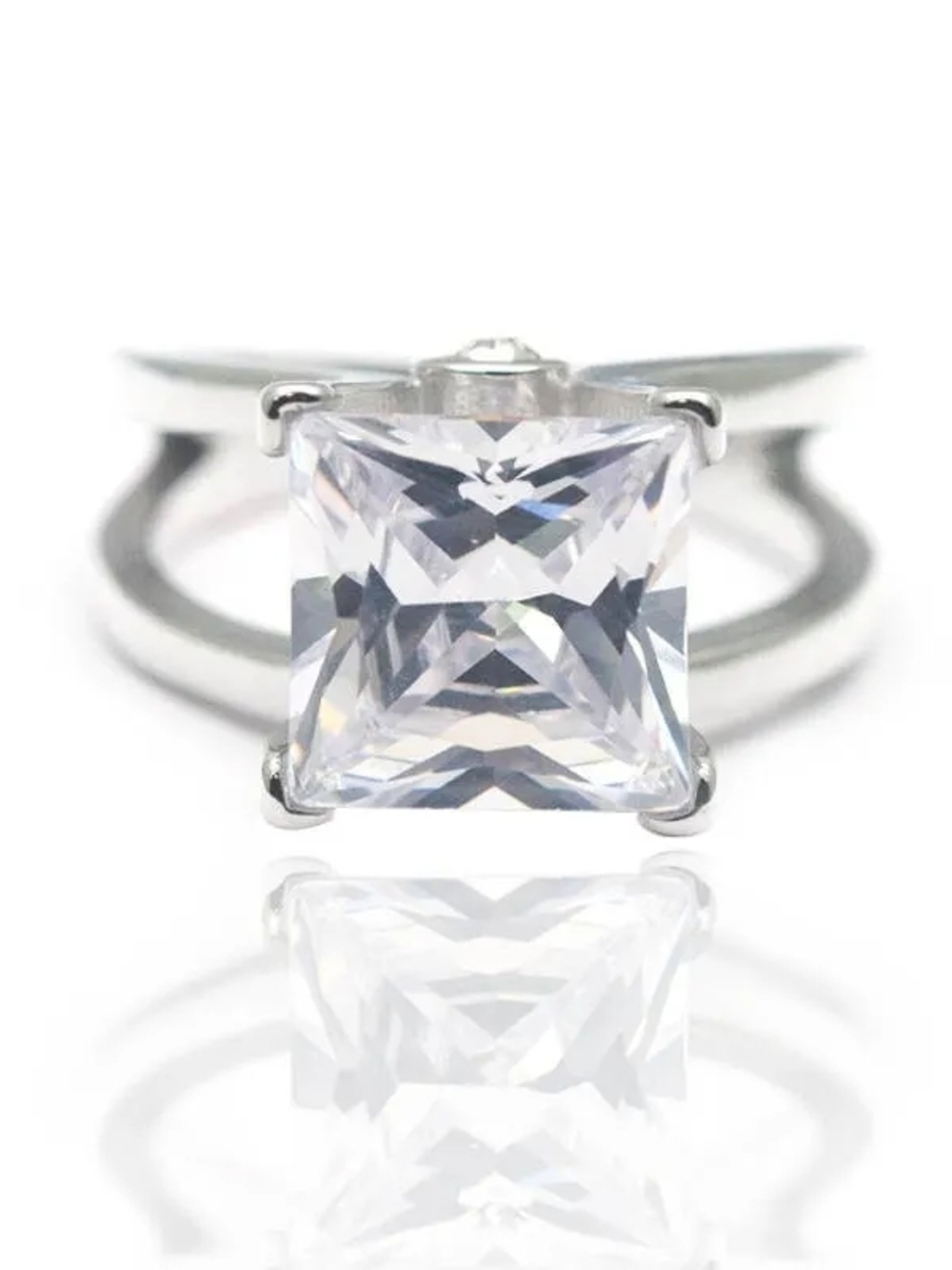 Sterling Silver Square-Cut Clear Solitaire Ring Engagement Ring